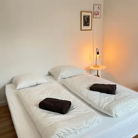 Spacious Near & Alokke Forest *