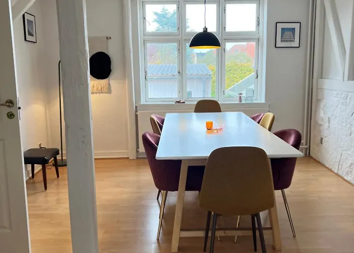 Spacious Near & Alokke Forest شقة *